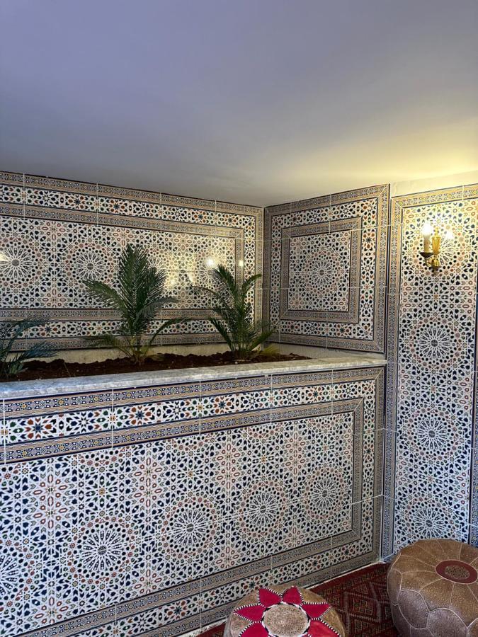 Appartements Nia Confort, Plein Centre Ville, Avec Terrasse Fez Exterior foto